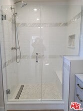 1180 S Bronson Ave in Los Angeles, CA - Building Photo - Building Photo