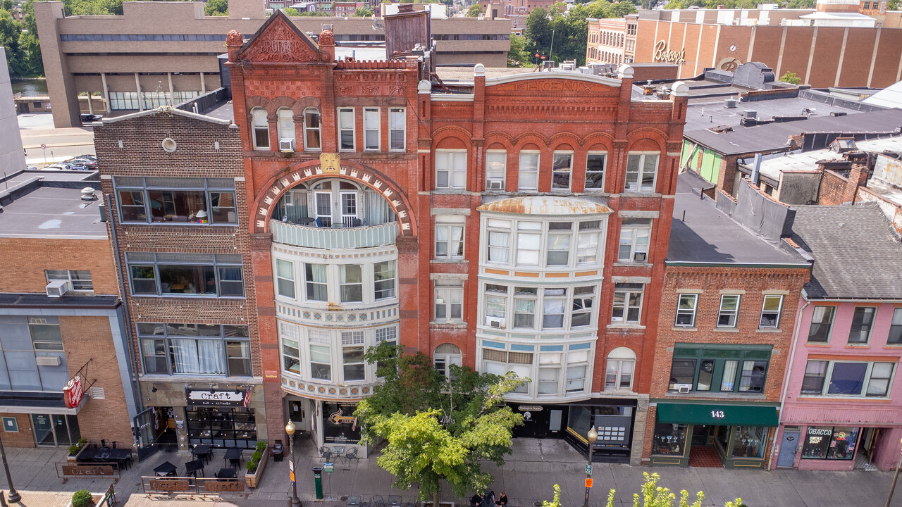 137 Washington St in Binghamton, NY - Building Photo