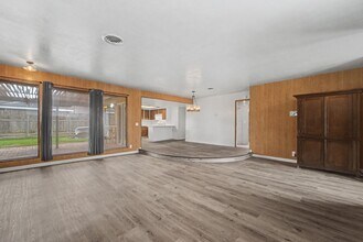 910 Teesdale Rd in Yuba City, CA - Building Photo - Building Photo