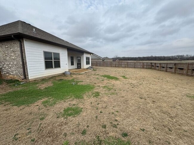 131 Flintlock Wy in New Market, AL - Building Photo - Building Photo