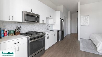 2480-2522 N Milwaukee Ave in Chicago, IL - Building Photo - Building Photo