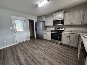 1566 San Bernardino Way in Valdosta, GA - Building Photo - Building Photo