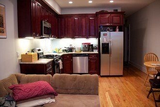 1089 Beacon St, Unit 1 in Brookline, MA - Building Photo - Building Photo