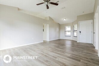 3606 75th Terrace E in Sarasota, FL - Building Photo - Building Photo