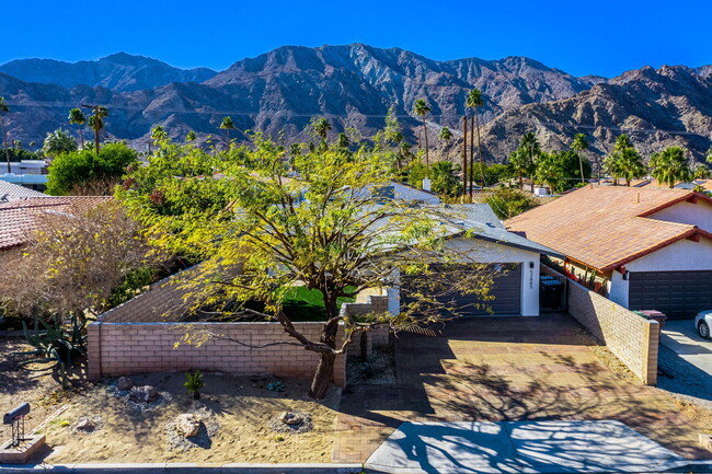 property at 52885 Avenida Carranza