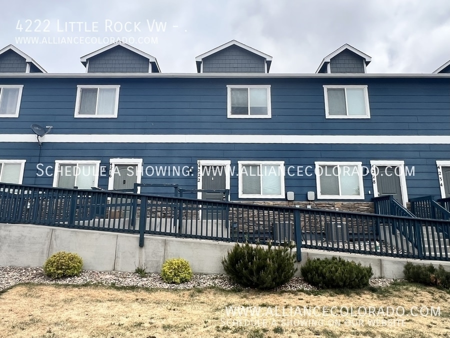 4222 Little Rock Vw in Colorado Springs, CO - Building Photo