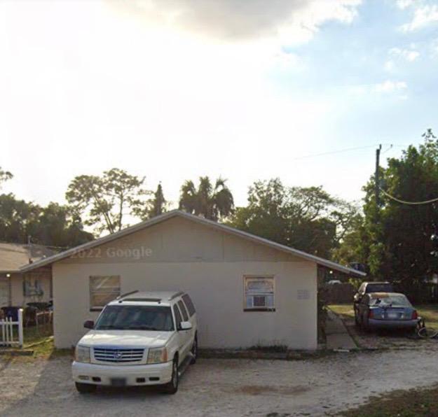 5454 10th Ave in Ft. Myers, FL - Building Photo