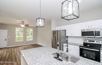 511 Olive Branch Way, Unit Building B-209 in Oxford, MS - Building Photo - Building Photo