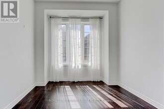 38 Casely Ave. in Richmond Hill, ON - Building Photo - Building Photo
