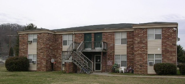 Oak Ridge Place in Oak Ridge, TN - Building Photo - Building Photo