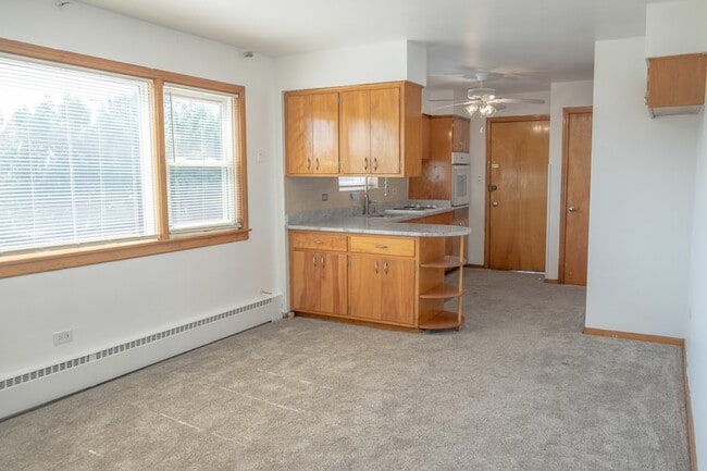 5520 S Pulaski Rd, Unit 2 in Chicago, IL - Building Photo - Building Photo