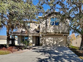 10906 Ancient Futures Dr in Tampa, FL - Building Photo