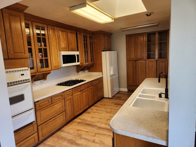 property at 5011 63rd St
