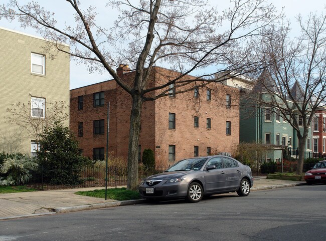 317-319 12th St NE in Washington, DC - Building Photo - Building Photo