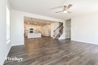 465 Yoshino Cherry Dr in Greer, SC - Building Photo - Building Photo