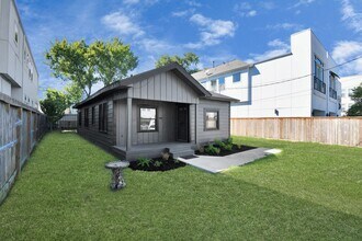 1507 Laird St in Houston, TX - Foto de edificio - Building Photo