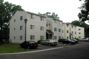 2701 Normandy Ct Apartments