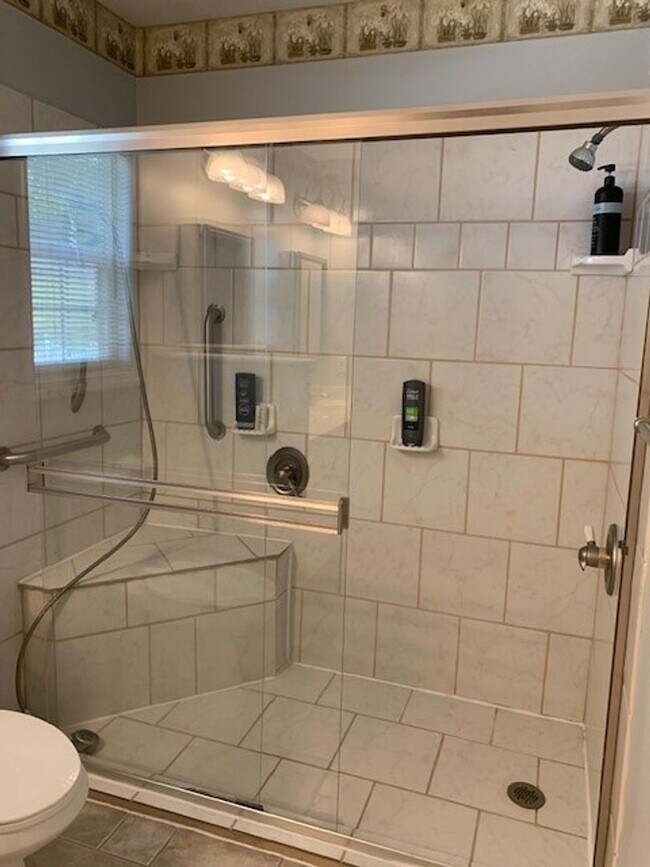 property at 4 Oak Shadow Dr