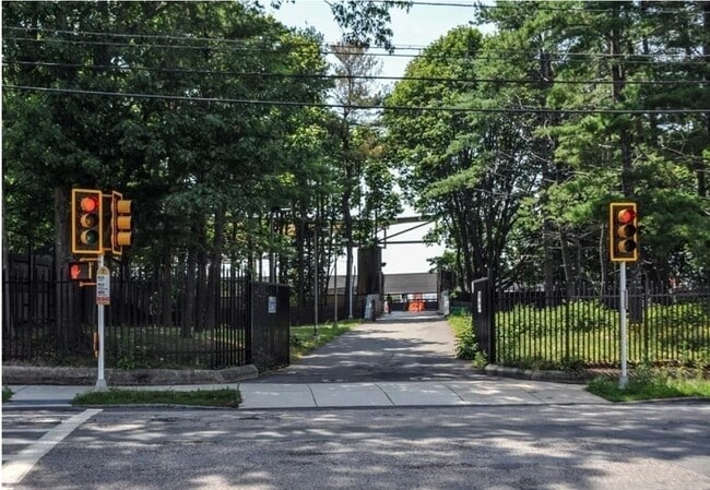 128 Independence Ave in Quincy, MA - Building Photo - Building Photo