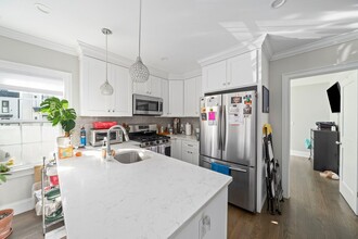 19 Taft St in Quincy, MA - Building Photo - Building Photo