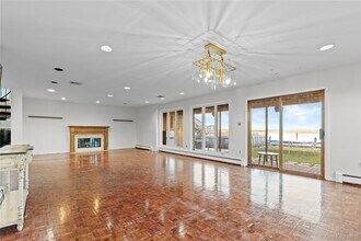 115 Maryland Ave in Long Beach, NY - Building Photo - Building Photo