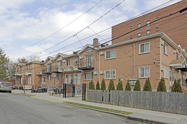 14-64-14-66 Gateway Blvd