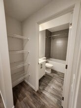 16 Setonstone Gdns SE in Calgary, AB - Building Photo - Building Photo