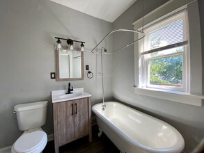 1115 E 41st St-Unit -1119-2E in Kansas City, MO - Building Photo - Building Photo