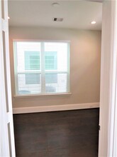 409 N Nagle St in Houston, TX - Foto de edificio - Building Photo