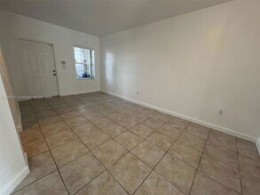 9363 SW 219th St in Cutler Bay, FL - Building Photo - Building Photo