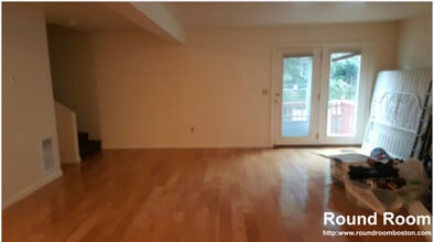 34 Raymond St, Unit A in Boston, MA - Building Photo - Building Photo