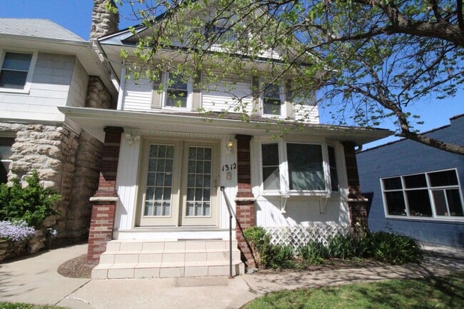 property at 1312 W 39th St