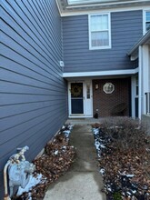 1120 Camden Ct in Glendale Heights, IL - Building Photo - Building Photo