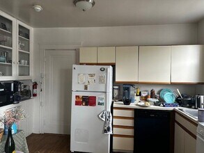 385 Ives St, Unit 19 in Providence, RI - Building Photo - Building Photo