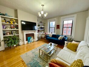 276A Shawmut Ave, Unit 3 in Boston, MA - Building Photo - Building Photo