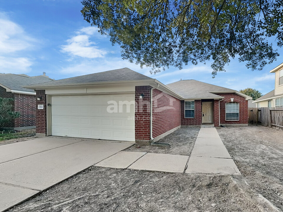 17234 Valemist Ct in Houston, TX - Building Photo