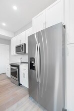 Washington Court (52 W) in Philadelphia, PA - Building Photo - Interior Photo