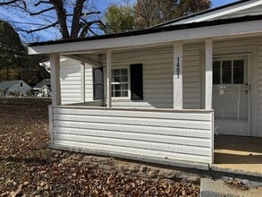 1403 Elm St in Roxboro, NC - Building Photo - Building Photo