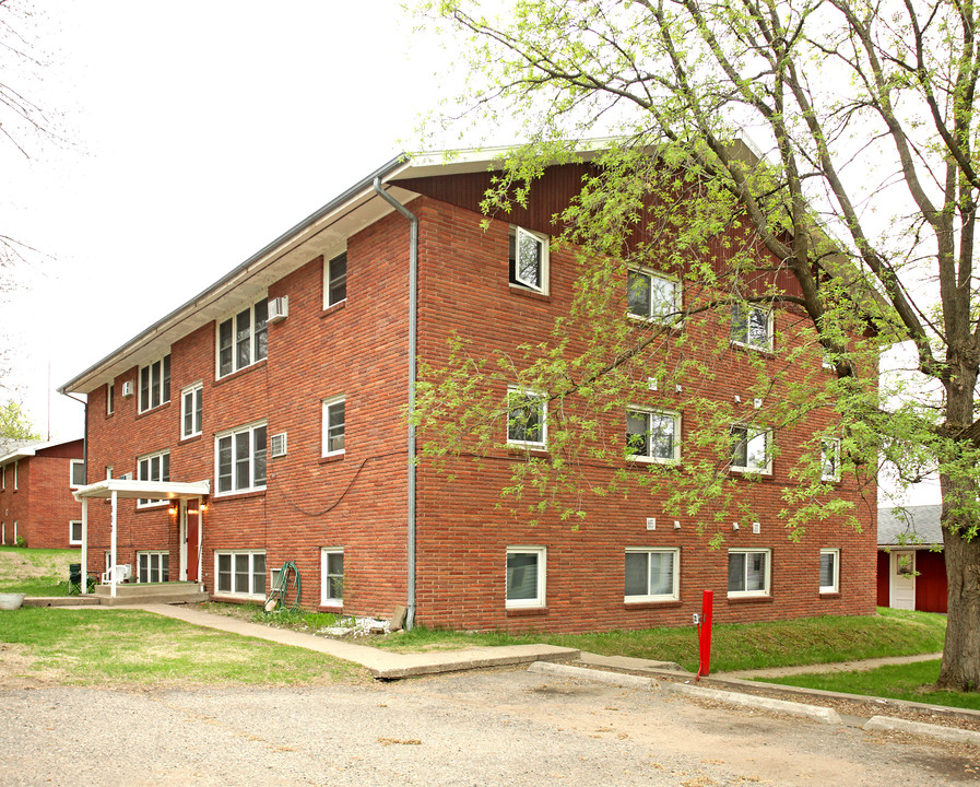 Village View in Sauk Rapids, MN - Building Photo