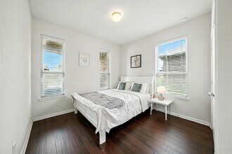 15410 Rosehill Summit Ln in Houston, TX - Building Photo - Building Photo