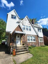 1545 Genesee Rd in South Euclid, OH - Building Photo