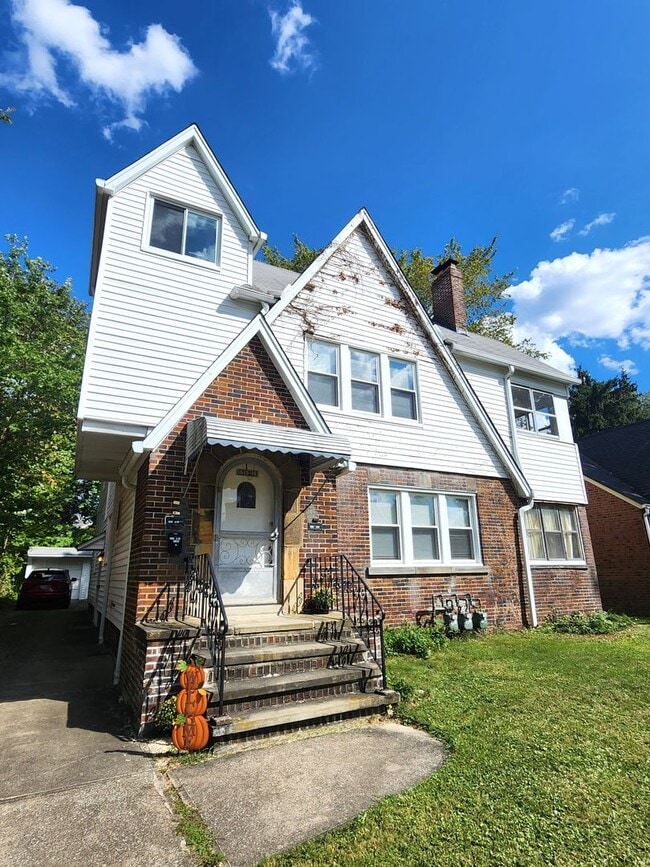property at 1545 Genesee Rd