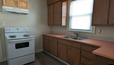 2622 Avenue B in Council Bluffs, IA - Building Photo - Building Photo