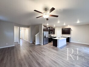 110 McNeal Ave in Bremerton, WA - Building Photo - Building Photo