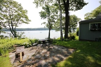 14 Sandy Beach Rd in Freeport, ME - Building Photo - Building Photo
