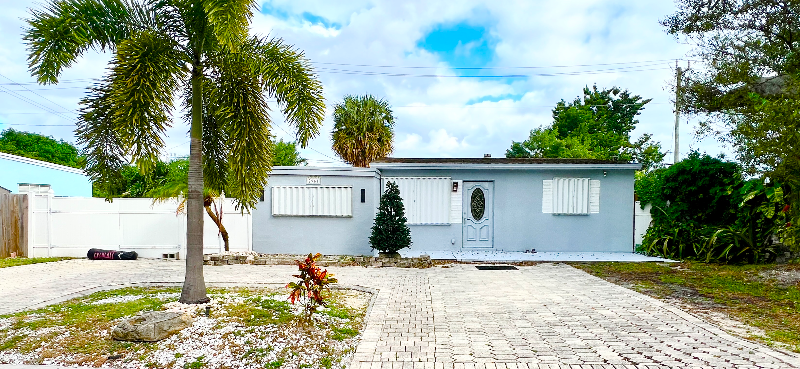 2964 NE 13th Ave in Pompano Beach, FL - Building Photo