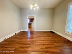 2017 W Burnett Ave in Louisville, KY - Building Photo - Building Photo