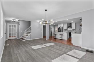 40 Harkness Dr in Madison, CT - Building Photo - Building Photo