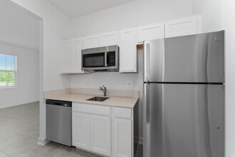 276 Taft Dr in Davenport, FL - Building Photo - Building Photo