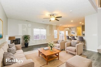 1914 Winton Dr in Avon, IN - Building Photo - Building Photo